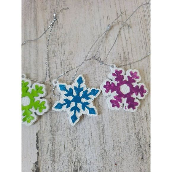 Multicolor mini wooden snowflake ornament Xmas Decor set - Picture 3 of 7